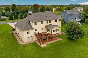 570 Valley View Rd SW, Oronoco, MN 55960 - Photo 3