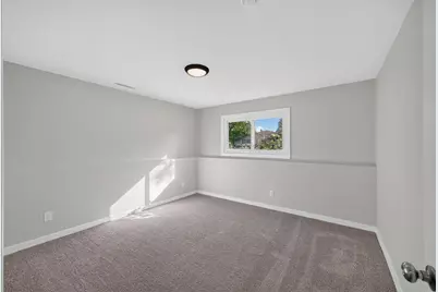 7401 James Avenue N, Brooklyn Park, MN 55444 - Photo 33