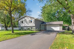 7401 James Ave N, Brooklyn Park, MN 55444 - Photo 1