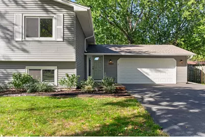7401 James Avenue N, Brooklyn Park, MN 55444 - Photo 3