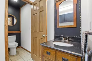 718 6th St SW, Willmar, MN 56201 - Photo 11