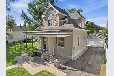 718 6th Street SW, Willmar, MN 56201 - Photo 1