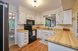 2612 28th Ave NW, Rochester, MN 55901 - Photo 5
