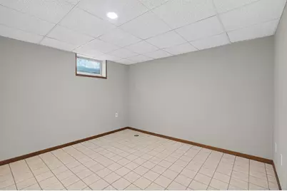 18212 Ginavale Lane, Eden Prairie, MN 55346 - Photo 27