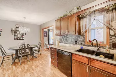 6078 Kalland Drive NE, Albertville, MN 55301 - Photo 3