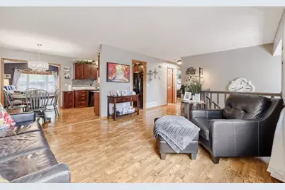 6078 Kalland Drive NE, Albertville, MN 55301 - Photo 7