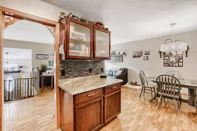 6078 Kalland Drive NE, Albertville, MN 55301 - Photo 5