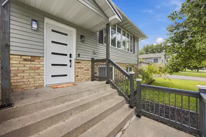1317 Loring Avenue, Detroit Lakes, MN 56501 - Photo 3