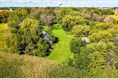 2404 SE Marshall Street, Albert Lea, MN 56007 - Photo 5