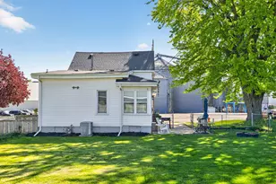128 Langford Ave, Kenyon, MN 55946 - Photo 5