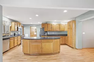 165 W 5th St N, Cottonwood, MN 56229 - Photo 15
