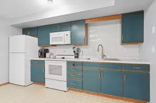 306 W 4th St, Minneota, MN 56264 - Photo 45