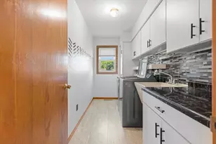 306 W 4th St, Minneota, MN 56264 - Photo 27