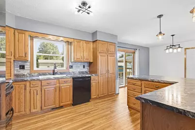 306 W 4th Street, Minneota, MN 56264 - Photo 17