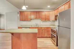 1107 37 Ave S, Moorhead, MN 56560 - Photo 5