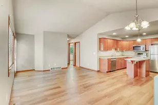 1107 37 Ave S, Moorhead, MN 56560 - Photo 9