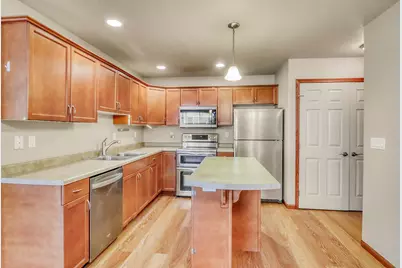 1107 37th Ave S, Moorhead, MN 56560 - Photo 3