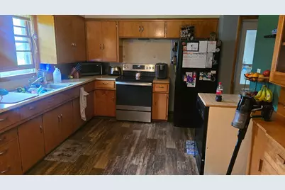 233 N 1st Avenue E, Truman, MN 56088 - Photo 9