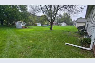 233 N 1st Avenue E, Truman, MN 56088 - Photo 43