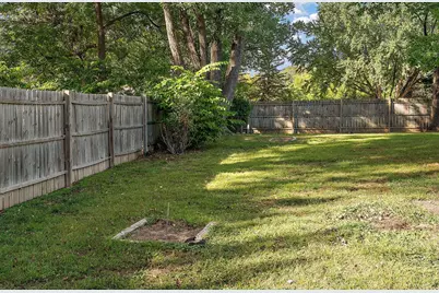 1603 Frost Avenue, Maplewood, MN 55109 - Photo 23