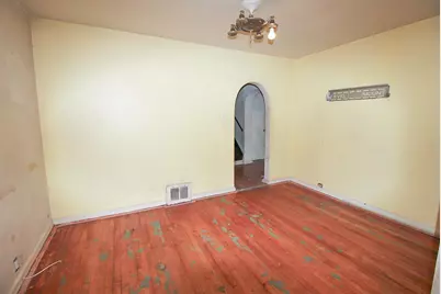 819 1st Avenue NW, Chisholm, MN 55719 - Photo 5