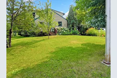 908 Lake Street NE, Warroad, MN 56763 - Photo 3