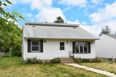 729 Rose Avenue E, Saint Paul, MN 55106 - Photo 1