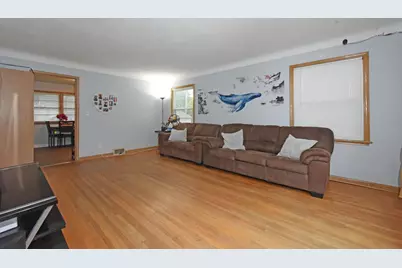 729 Rose Avenue E, Saint Paul, MN 55106 - Photo 3