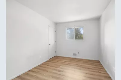 5013 Shoreline Drive, Mound, MN 55364 - Photo 13