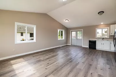719 22nd Street S, Montevideo, MN 56265 - Photo 3