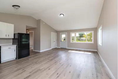 719 22nd Street S, Montevideo, MN 56265 - Photo 5