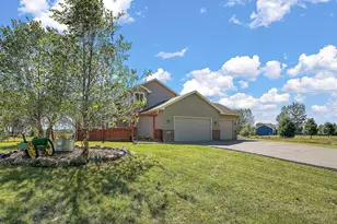 9114 190th Ave NW, Nowthen, MN 55330 - Photo 3