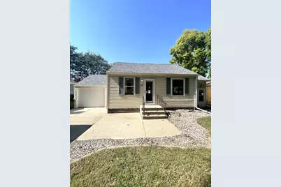 128 S Main Street, Sherburn, MN 56171 - Photo 1