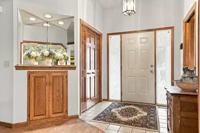 1053 Royal Court, Shoreview, MN 55126 - Photo 3