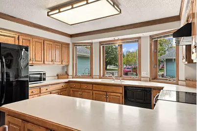 1053 Royal Court, Shoreview, MN 55126 - Photo 15