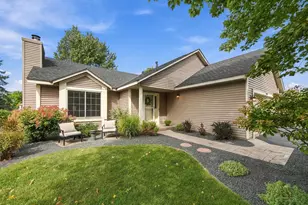 3875 Walnut Grove Ln N, Plymouth, MN 55446 - Photo 3