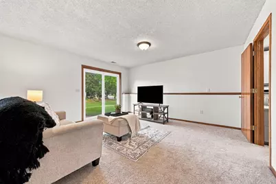 3875 Walnut Grove Lane N, Plymouth, MN 55446 - Photo 23