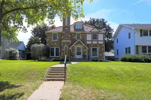 1848 Pinehurst Ave, Saint Paul, MN 55116 - Photo 1