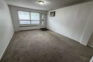 1368 7th St E, Saint Paul, MN 55106 - Photo 3