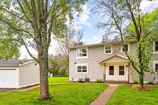 407 Kelly Cir, Duluth, MN 55811 - Photo 1