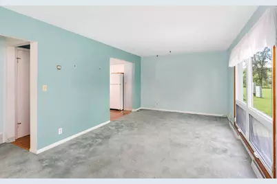 407 Kelly Circle, Duluth, MN 55811 - Photo 5