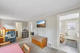 4000 Sheridan Ave N, Minneapolis, MN 55412 - Photo 9