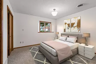 1112 Grandview Dr, Hudson, WI 54016 - Photo 31