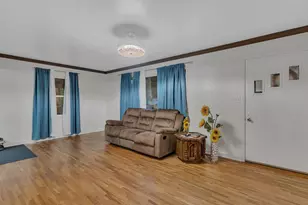 1020 Becker Ave SE, Willmar, MN 56201 - Photo 5