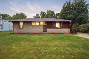 1020 Becker Ave SE, Willmar, MN 56201 - Photo 1