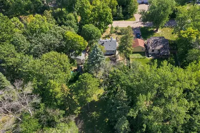 1805 Oakview Lane N, Plymouth, MN 55441 - Photo 41