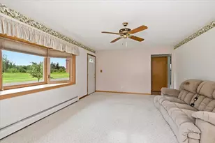 4331 E 3rd St, Superior, WI 54880 - Photo 9