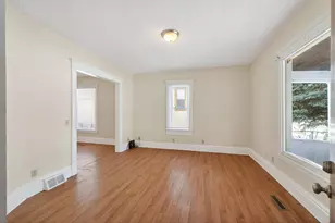 2622 N 4th St, Minneapolis, MN 55411 - Photo 5