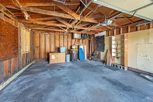 218 W 3rd St, Fairmont, MN 56031 - Photo 33