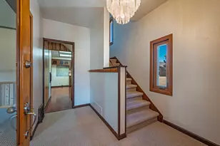 218 W 3rd St, Fairmont, MN 56031 - Photo 3